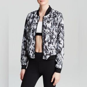 Nike Bonded Woven Reversible Bomber Jacket | Black + Dove Gray | Women’s XL
